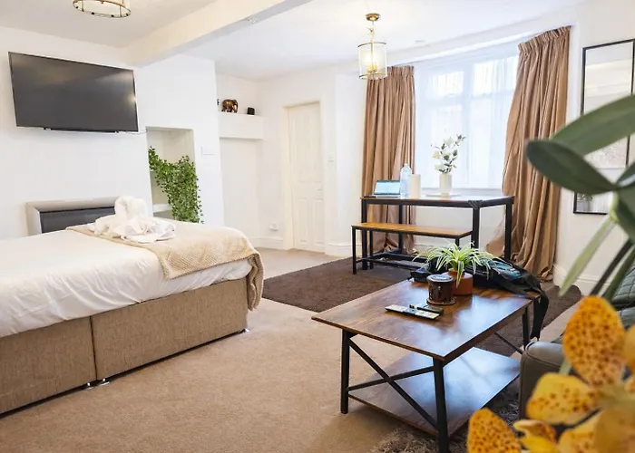 Seaside Flat With Fast Wifi *