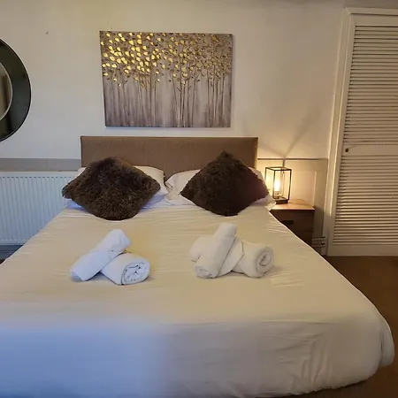 Seaside Flat With Fast Wifi *