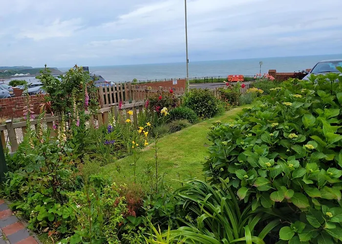 Seaside Flat With Fast Wifi *